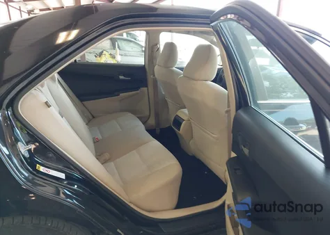 2012 Toyota Camry Se/Le/Xle z USA, uszkodzony, nr VIN 4T1BF1FKXCU046613